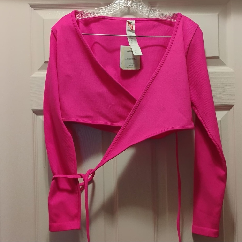 NWT Fabletics Bright Pink Seamless Long-Sleeve Wrap Top Cropped Size L